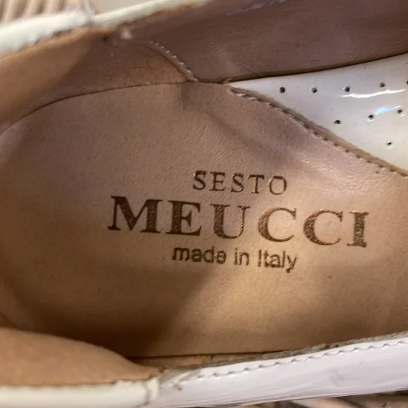 Italian leather - Picture 6 of 9